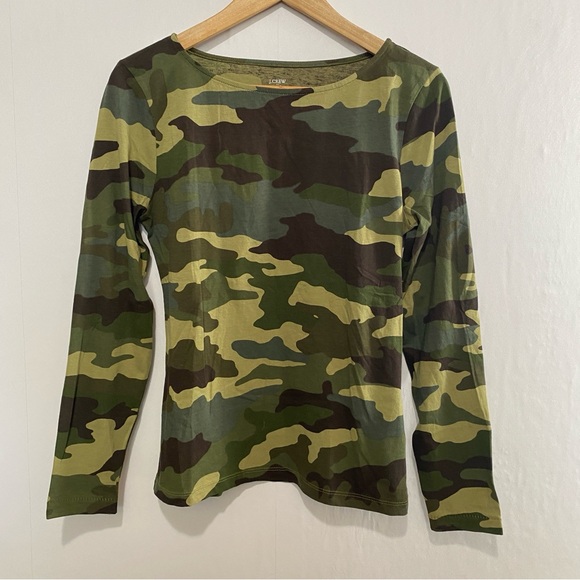 J. Crew Artist Tee Camouflage Camo Print Long Sleeve Top Small NWT Casual Cotton - Picture 1 of 8